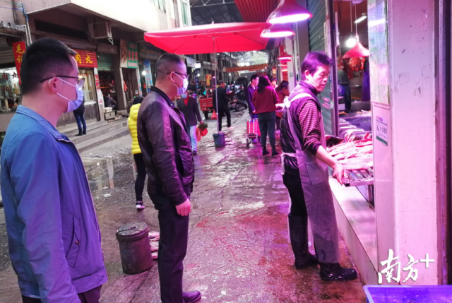 加強(qiáng)市場(chǎng)環(huán)境整治。