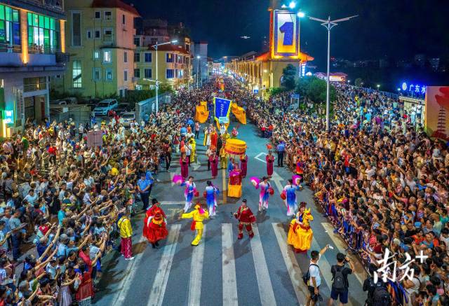 “到連州過周末 到連州吃宵夜”成為旅游品牌。丘貴星 攝