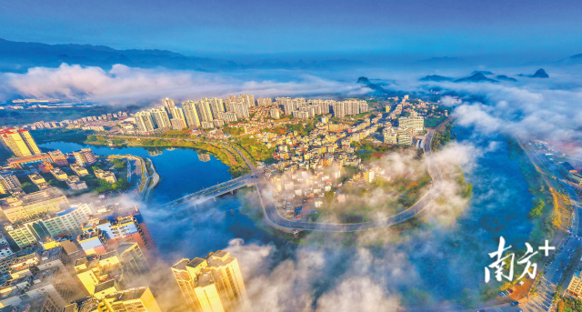 連州加快建設(shè)成為一座有希望、有支撐、有特色、有溫度的粵湘桂交界區(qū)域中心城市。丘貴星 攝